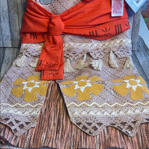 Moana Disney Store - Picture 2 of 4